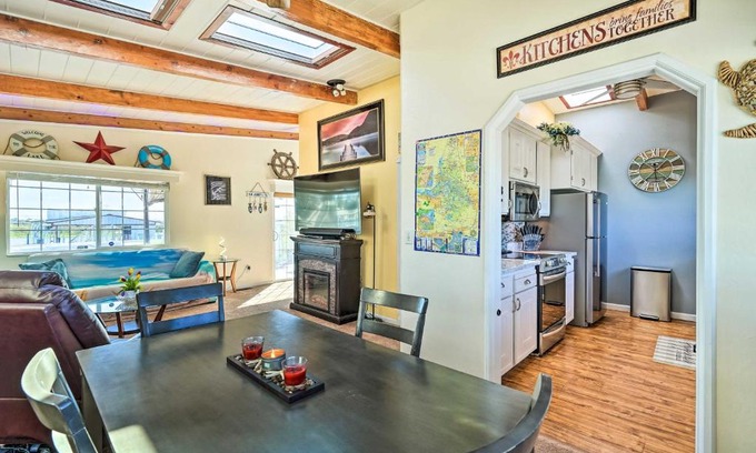 Bethel Island House | Bethel Island Retreat with Private Boat Slip!