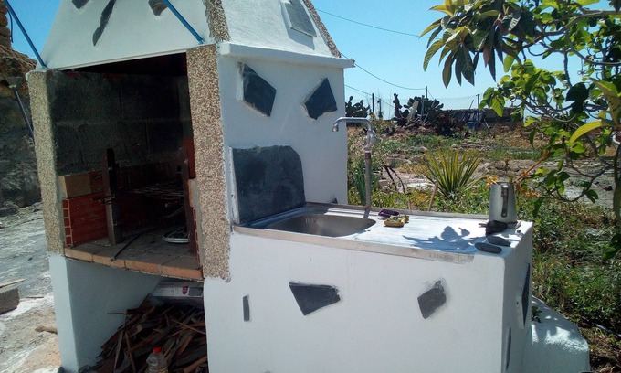 Fasnia Cottage | Between sky and sea, typical Canarian troglodyte house, accessible to people with reduced mobility