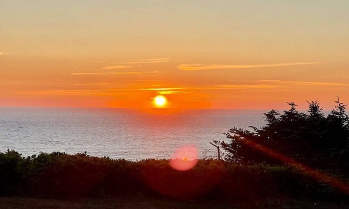 Beverly Beach House | Beverly Beach Bear Home- Ocean View