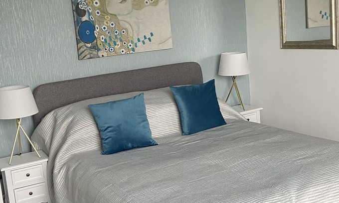 Bexhill-on-Sea Apartment | Bexhill Sea Stay Flat 2 600 m from beach