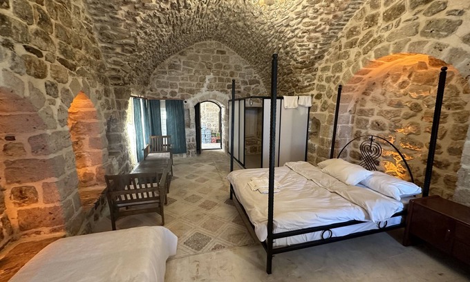 Artuklu Hotel | BEYZADE KONAĞI HOTEL