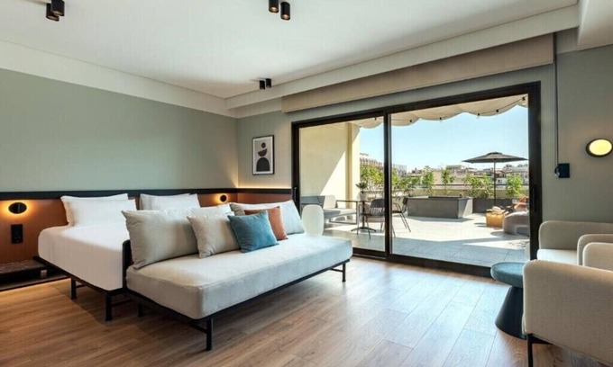 Thessaloniki City Centre Apartment | BH704 - C - Suite Thessaloniki