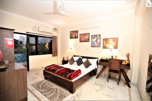 Greater Noida House | Bhambri Expo House