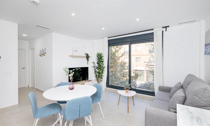 Tarifa Apartment | BHost - Waikiki