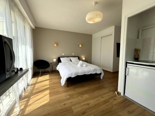 Cazaubon Apartment | Bienvenue à L'Oustalet Studio 2