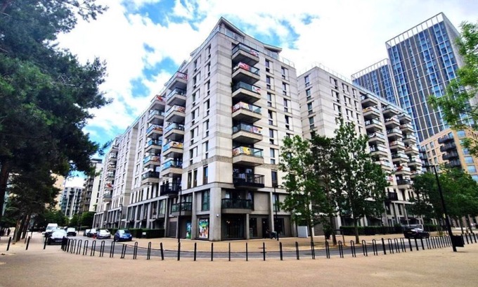 Stratford Apartment | Big 3bed 2bath Apartment in Olympic Village, London