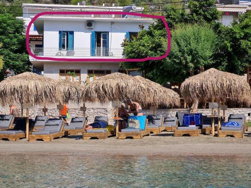 Tolo Apartment | Big apartment on the beach