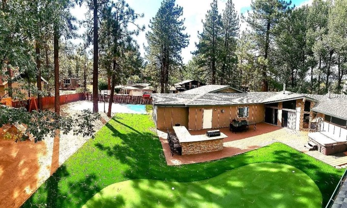 Summit Estates Cabin | Big Bear Splash