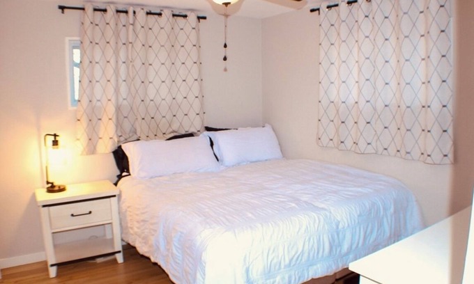 Northglenn House | Big Blue Upper Level Suite