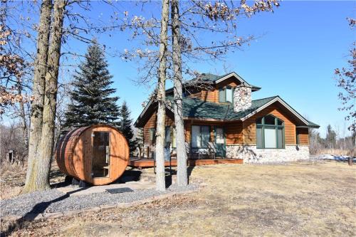 Siren House | Big doctor cabin1