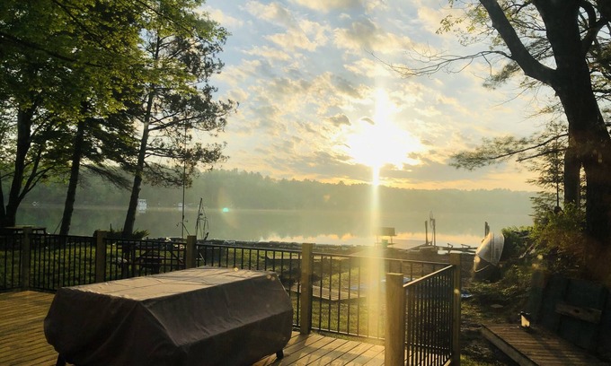 Pine River House | Big Hills Lake- Beautiful waterfront cottage on clear sandy lake!