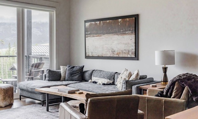 Big Sky Condo | Big Sky Vacation Rentals: ML Luxury Suite 1