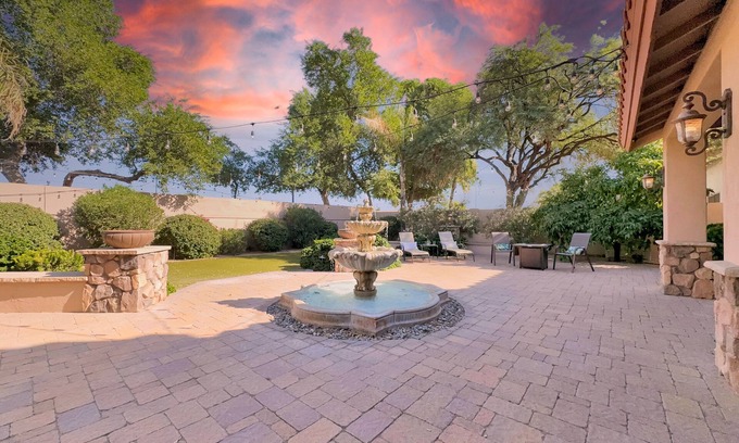 Arabian Crest House | Biggy Home. Sleeps 12. Mayo Clinic, Desert Ridge, TPC Golf!