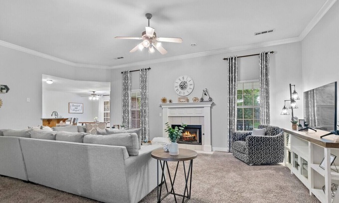 Bentonville House | BIKE IN/OUT🔷 Close to ApplegateTrail/ColerTrail/Downtown & Marrs Merc🔷DOGS OK!