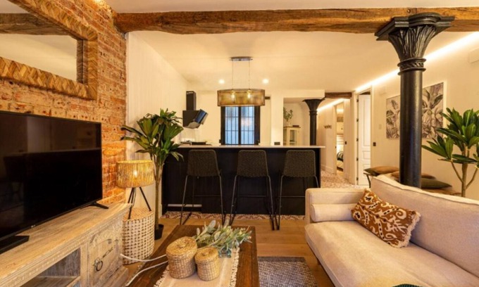 San Francisco Apartment | Bilbao la Vieja design accommodation