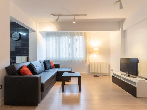 Deusto Apartment | Bilbao Sarriko - Deusto by Aston Rentals