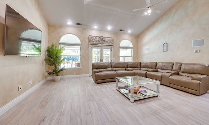 Clovis Cottage | Billiards & Private Pool: Bright Clovis Home!