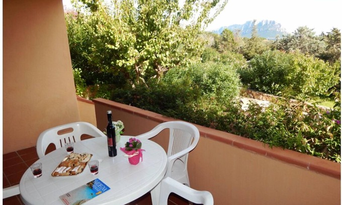 Porto Istana Apartment | Bilo Istana - One Bedroom Apartment, Sleeps 4