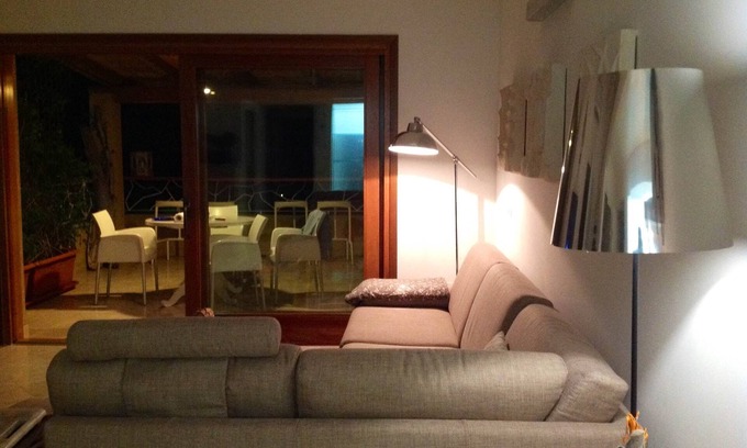 Porto Pozzo Apartment | BILO PORTO POZZO · ROMANTIC PENTHOUSE