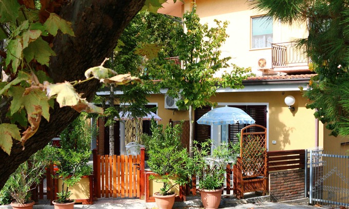 Bordonchio Apartment | BILOCALE B2 VILLA NEAR THE SEA