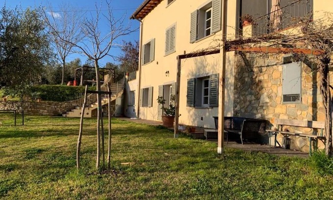 Bagno a Ripoli Apartment | Bilocale con giardino alle porte di Firenze