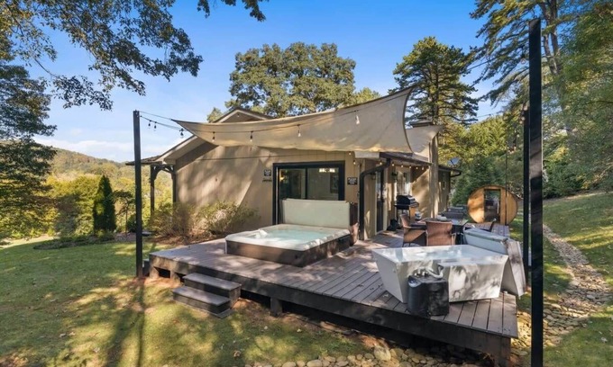 Avery Creek House | Biltmore Adventure: Cold Plunge, Sauna, Hot Tub