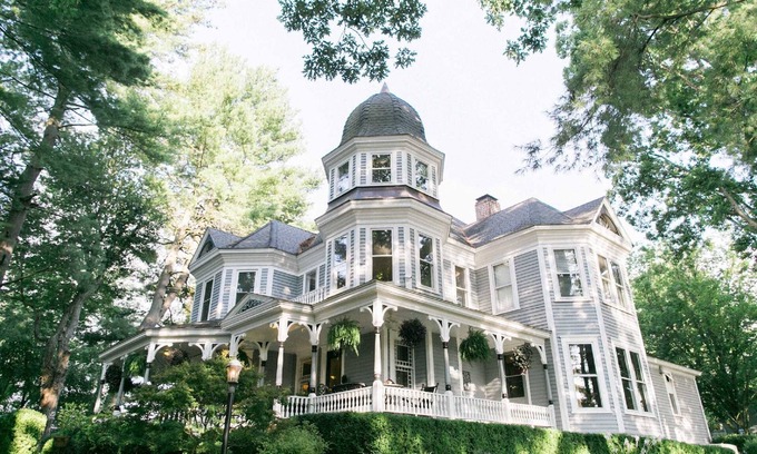Asheville Bed & Breakfast | Biltmore Village Inn B&B