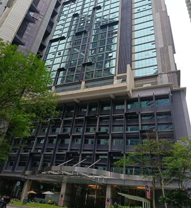Kuala Lumpur City Centre Apartment | Binjai 8 Service Suites KLCC