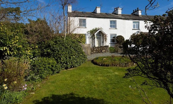 Crook Cottage | BIRCHMILL COTTAGE, pet friendly, with open fire in Kendal