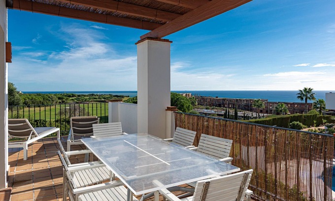 San Roque Apartment | Birdie Club 2113 Wonderful Views