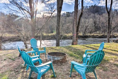 Cherokee House | Birds Nest at Ela Camp A Hidden Gem of Bryson!