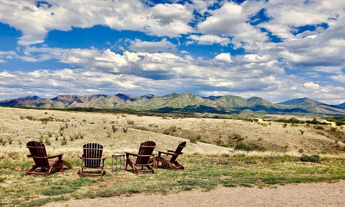 Nogales House | Birdsong: Casita and Cottage + Yoga/Bonus Room