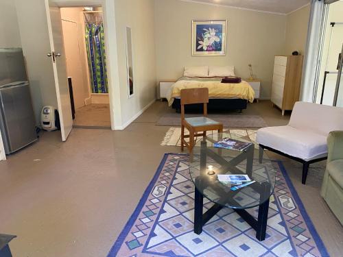 Parapara House | Birdsong Retreat