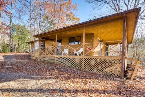 Murphy House | Birdwatching, Board Games and BBQs Cabin in Murphy!