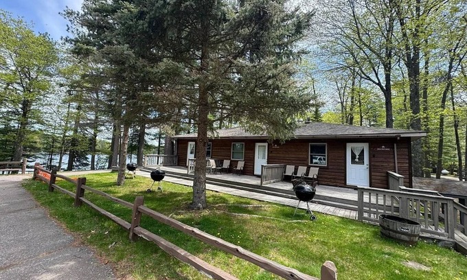 St Germain Condo | Black Bear Lodge Bear Trap 2 on Little Saint Germain Lake