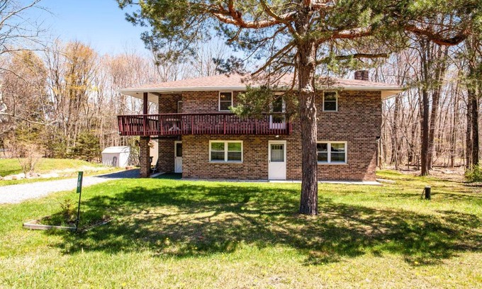White Haven House | Black Bear Pass