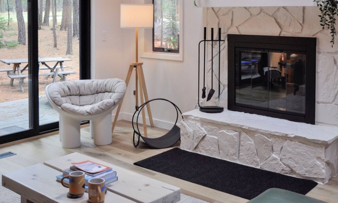 Black Butte Ranch House | Black Butte Ranch Glaze Meadow 032