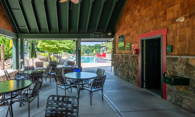 Vernon Apartment | Black Creek 2 Bed / 2 Bath -Black Bear Bluff