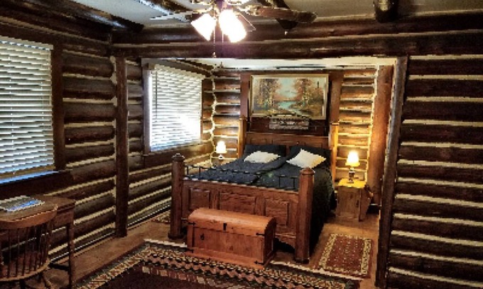 Colorado Springs Cabin | Black Forest Lodge