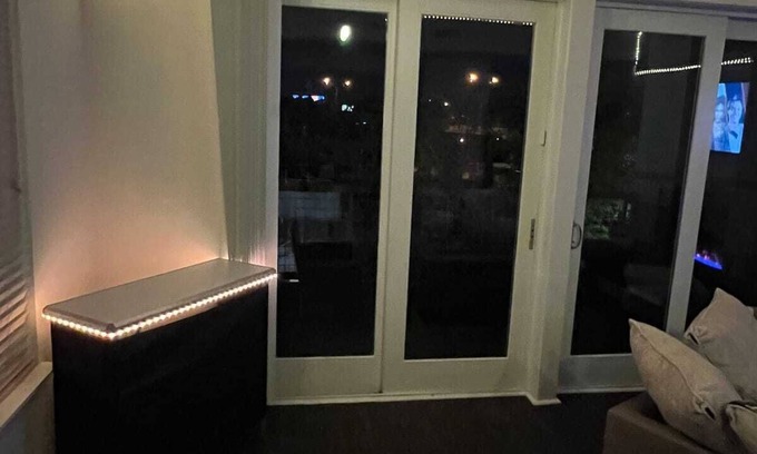 Lindridge-Martin Manor Condo | Black & Gold Loft w/2 balconiesnn