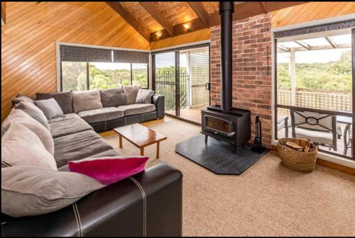 Sandy Point House | Black Taigh