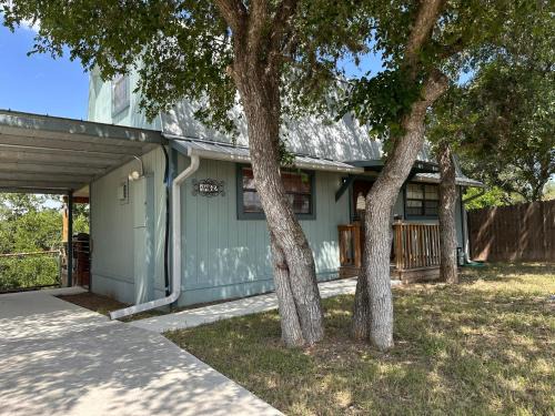 Bandera House | Blessed Bull at the Creek