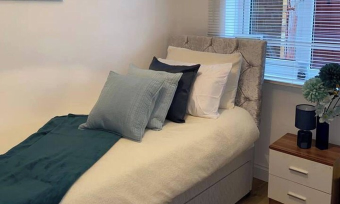 Bletchley House | Bletchley/Milton Keynes/Sleeps5/LocalAttractions