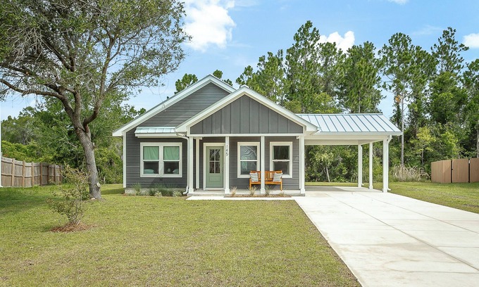Magnolia Bluffs House | Blissful Coast Escape—Seaside Charm, Tons of Extras + Close to Everything!