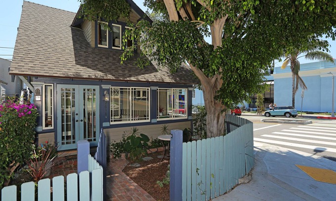 Ocean Park House | Block to the Shore - Amazing Santa Monica Craftsman