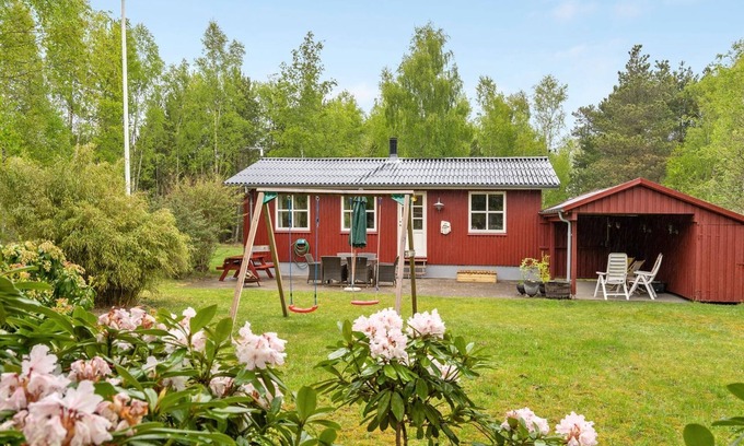 Hojslev House | "Blome" - 150m to the fjord by Interhome