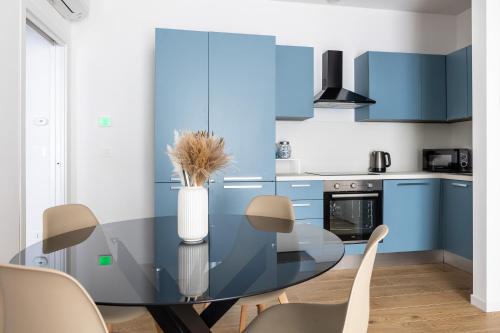 Historic Center Apartment | Blue Azzo Gardino n9 interno 4
