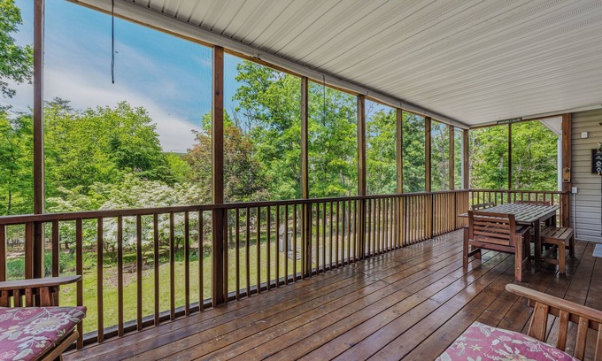 Berkeley Springs House | Blue Badger Cottage