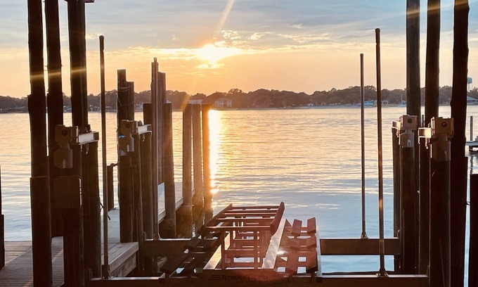Fort Walton Beach House | Blue Bayou Boathouse With boat dockage close to famous Crab Island