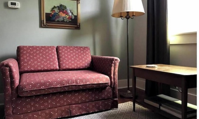 Westwego Apartment | Blue Bayou Private Room